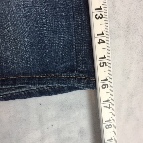 Seven7 Jean Shorts Womens 10 Blue Denim Finished Hem Mid Rise Soft Finished Cuff - Picture 12 of 12